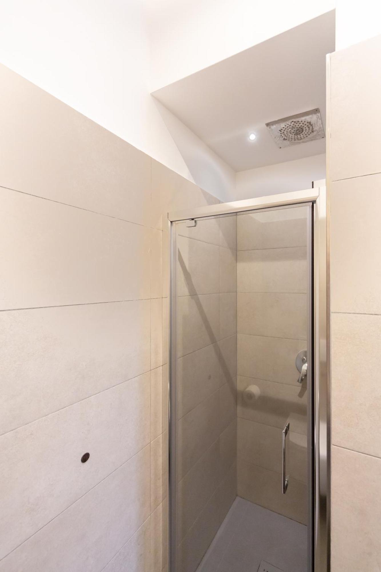 Appartamento Metro M1- Fiera Citylife Duomo 10 Min Ac Wi-fi *